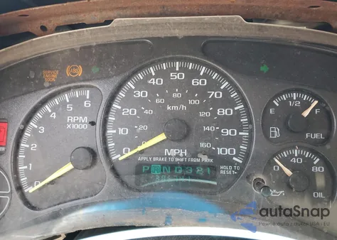 2000 Chevrolet Silverado C1500 from USA, damaged, VIN 2GCEC19T0Y1202983